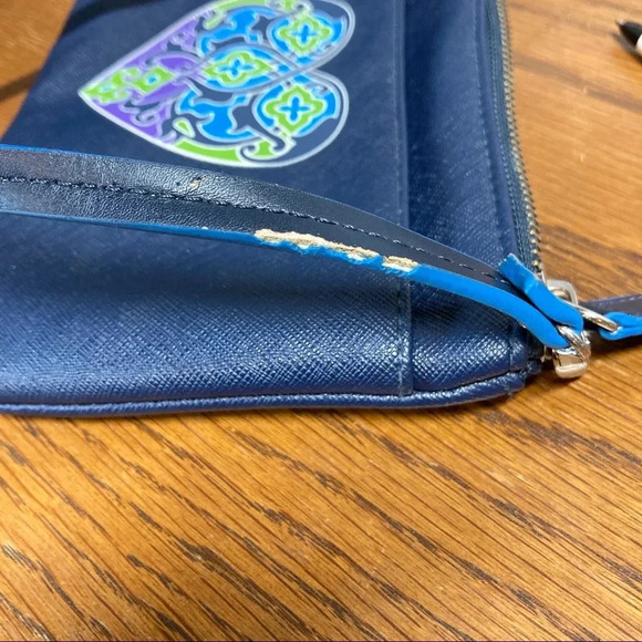 Brighton Summer Hearts Blue Saffiano Leather Crossbody Bag Purse SEE ALL PICS. - Picture 4 of 4